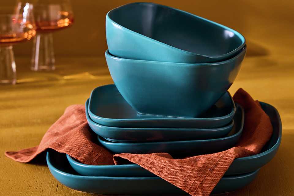 Habitat Matte Square 12 Piece Stoneware Dinner Set - Teal.