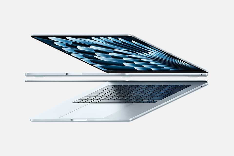 MacBook Air 15″. Built for Apple Intelligence.