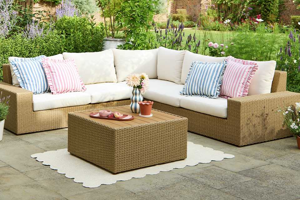 Habitat June 5 Seater Garden Sofa Set.