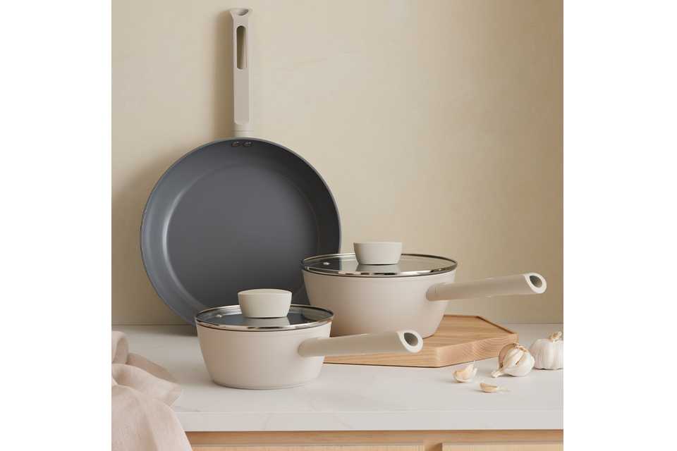 Cookware. Essential cookware to help you create every dish. Shop cookware.