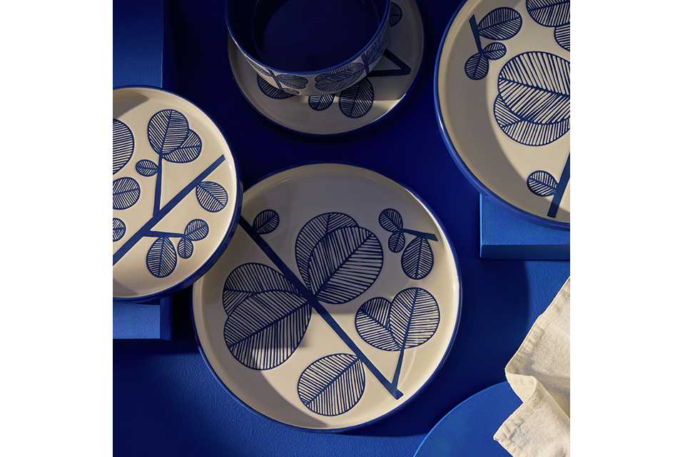 Dinner sets. Serve every occasion with stylish new dinner sets. Shop dinner sets.