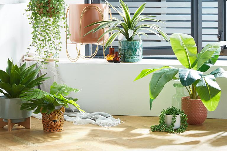 10 easy ways to freshen up a room.