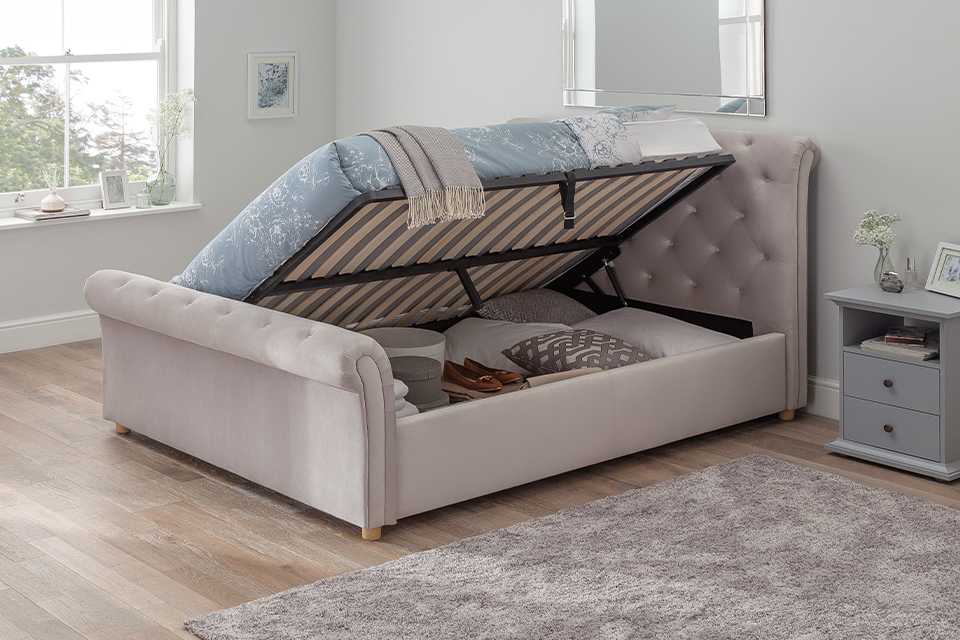 Ottamon bed with storage.
