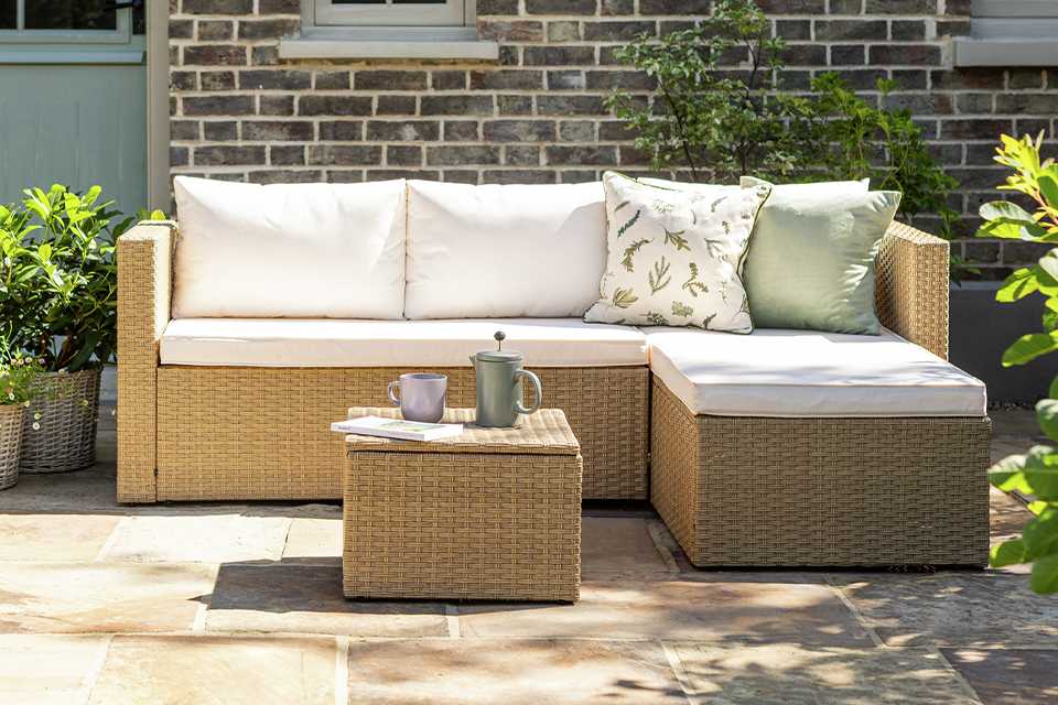 Argos Home 4 Seater rattan effect garden sofa set natural.