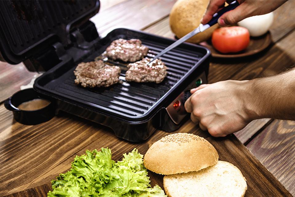 How to use a grill?