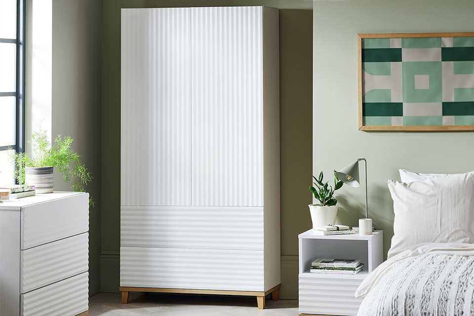 White bedroom furniture set.