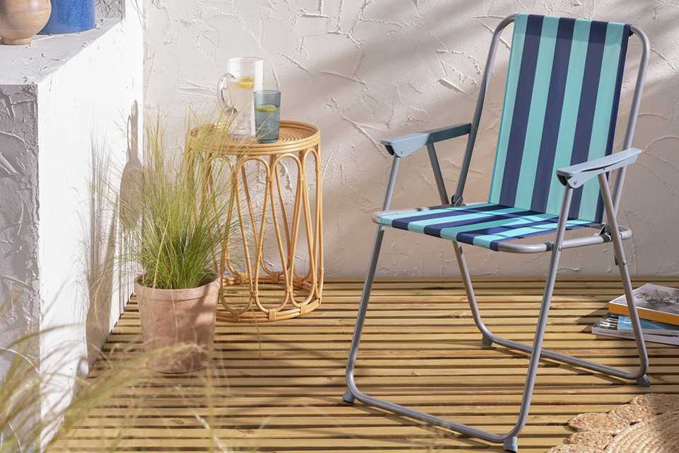 Habitat Bright Stripe Folding Metal Garden Chair - Blue.