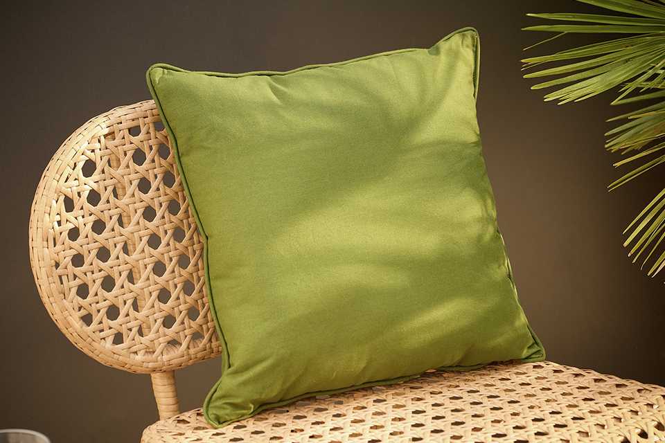 Habitat Green Outdoor Cushion.