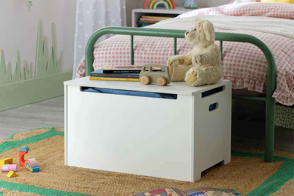 Habitat Kids Joni Toy Box - White.