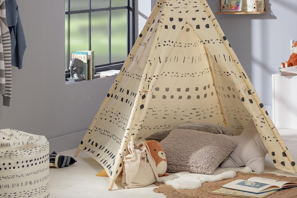 Habitat kids play mini Scandi teepee.