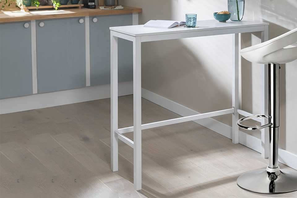 No dining room? No problem. We've got lines perfect for the kitchen so you don't have to sacrifice sit down meals.