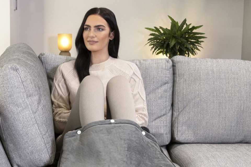 Dreamland Revive Me Intelliheat Comfy Foot Warmer in grey.