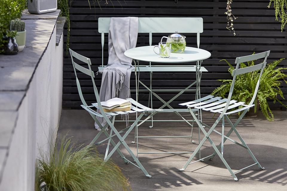 Patio ideas for small gardens.