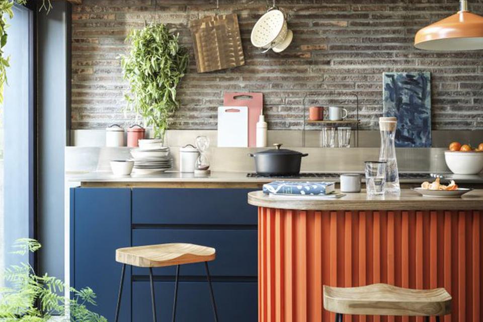 Modern kitchen.