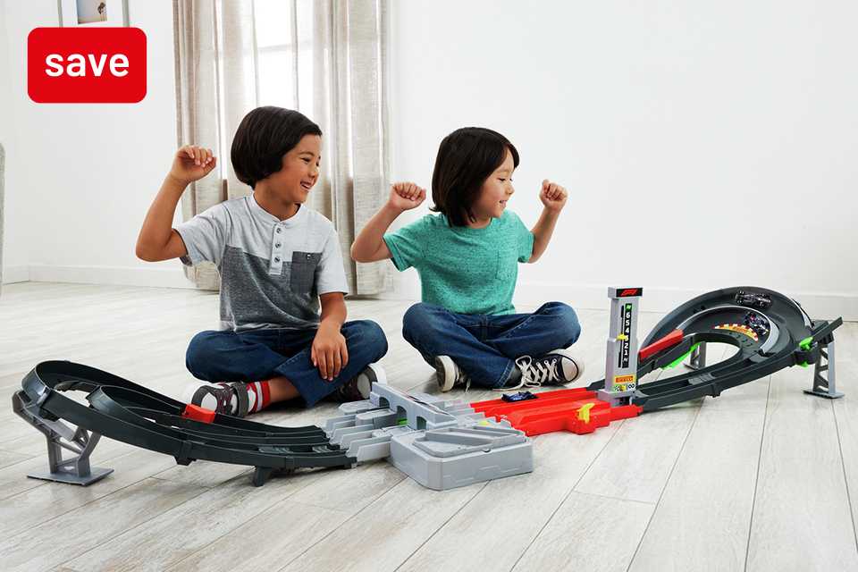 Save up to 25% on selected toys. Play together this Father’s Day!