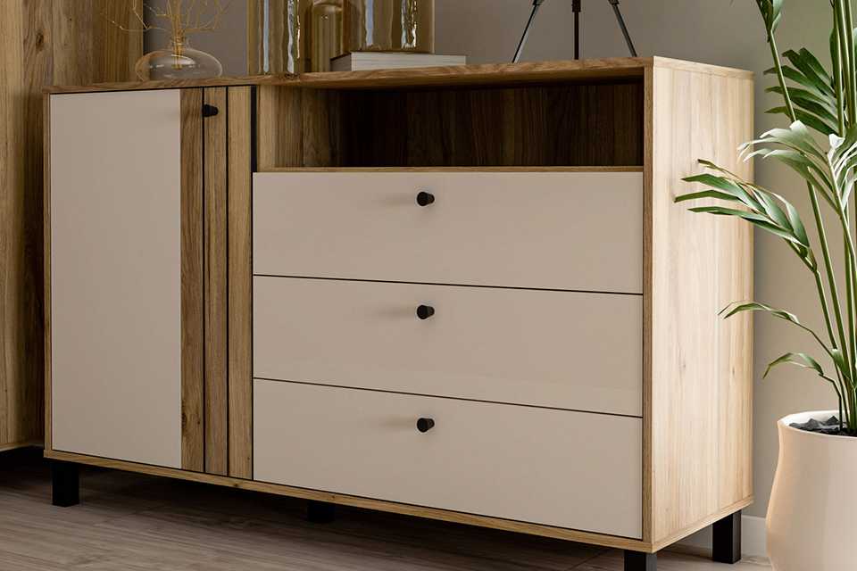 A cream Furniture To Go Grafton 1 door 3 drawer sideboard.