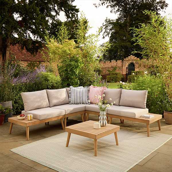 Save 1/3 off selected BBQ's, garden furniture & outdoor living. Make the most of the season for less.