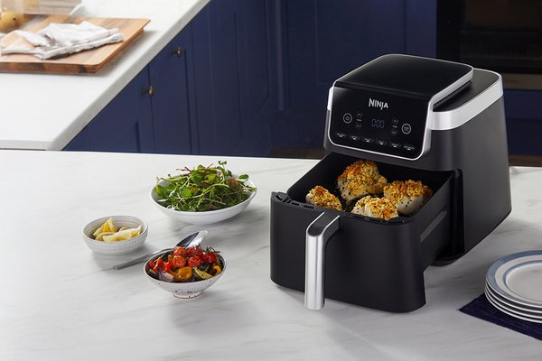 Seize the sale. Save on selected small kitchen appliances. including brands like Ninja, Russell Hobbs & De'Longhi.