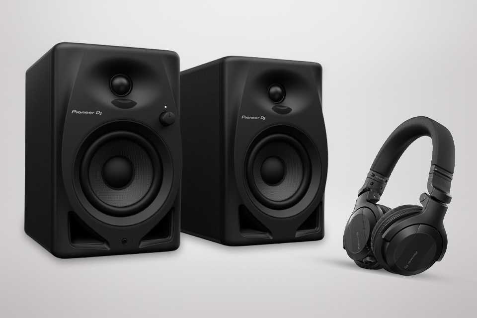 Buy the Pioneer DJ controller monitor speakers and DJ headphones house party starter bundle for £359.