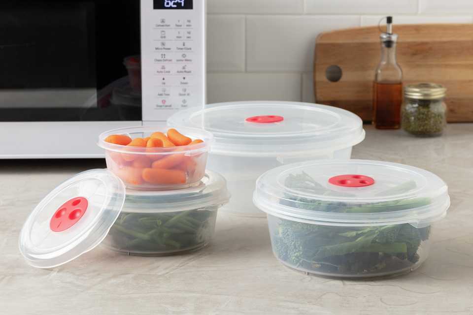 Argos Home Set of 4 Microwave Food Containers.