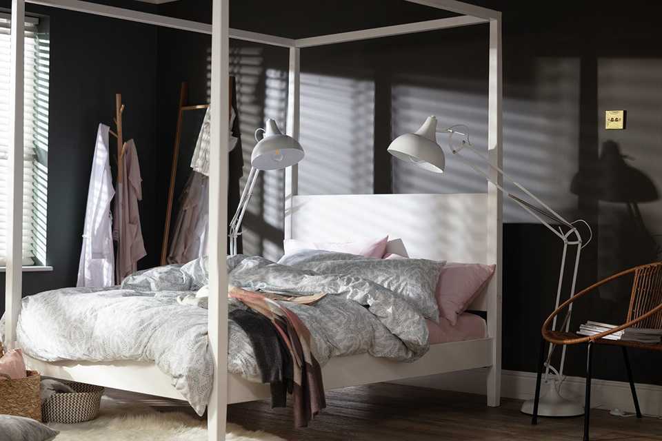 Habitat Blissford Four Poster Double Bed Frame - White.