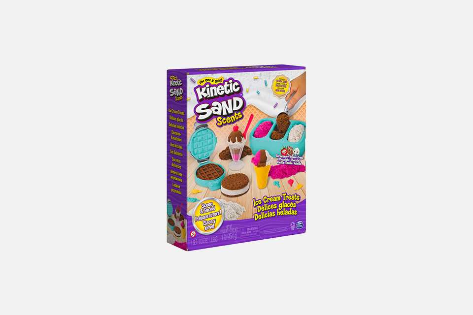 Kinetic Sand ice cream treats playset.