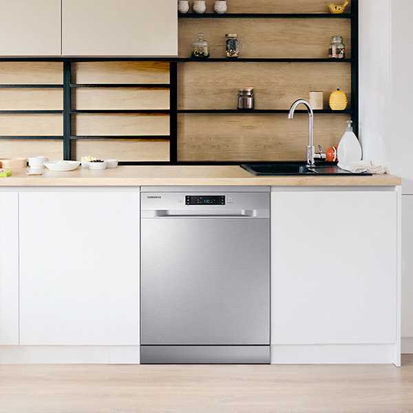 Shop free installation on selected Samsung dishwashing appliances.