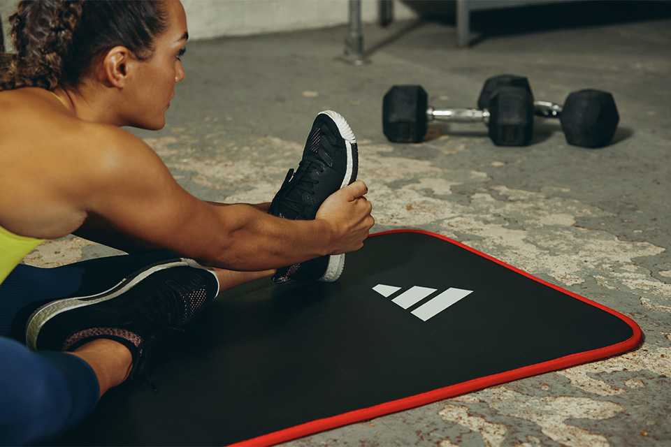 Fitness accessories. Level up your training with accessories built for real progress.