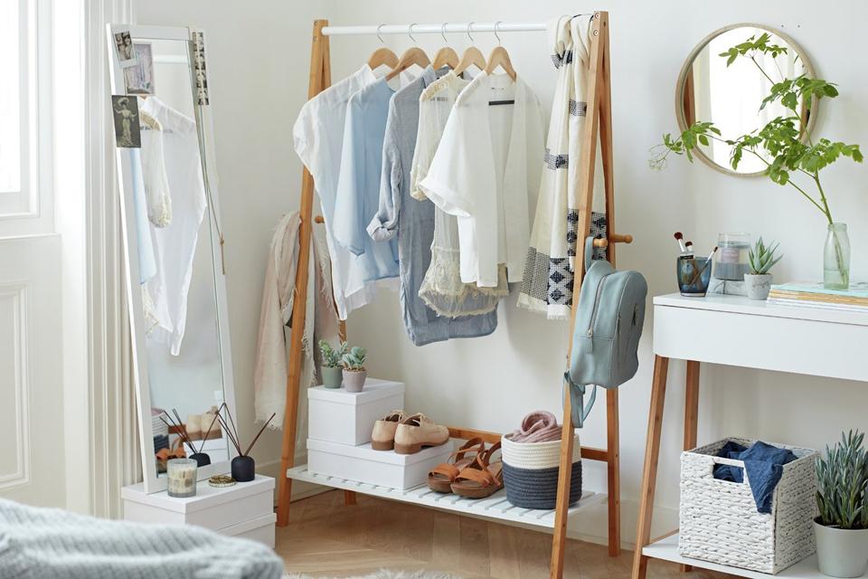 White and oak clothes rail.