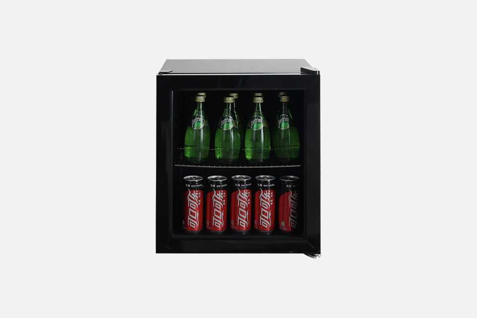 Bush TTCHILLO Table Top Drinks Chiller in black.