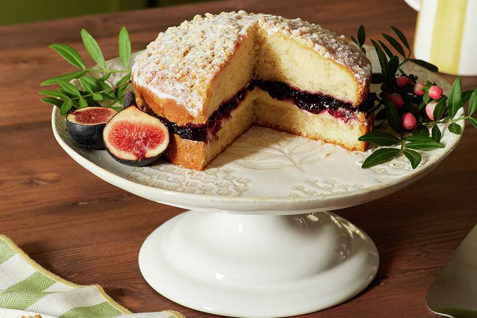 Habitat x Sanderson & National Trust Bellis Cake Stand.
