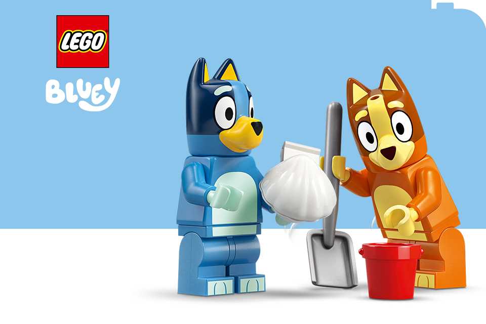 LEGO® Bluey minifigures on a light blue and white background with the LEGO® and Bluey logos.