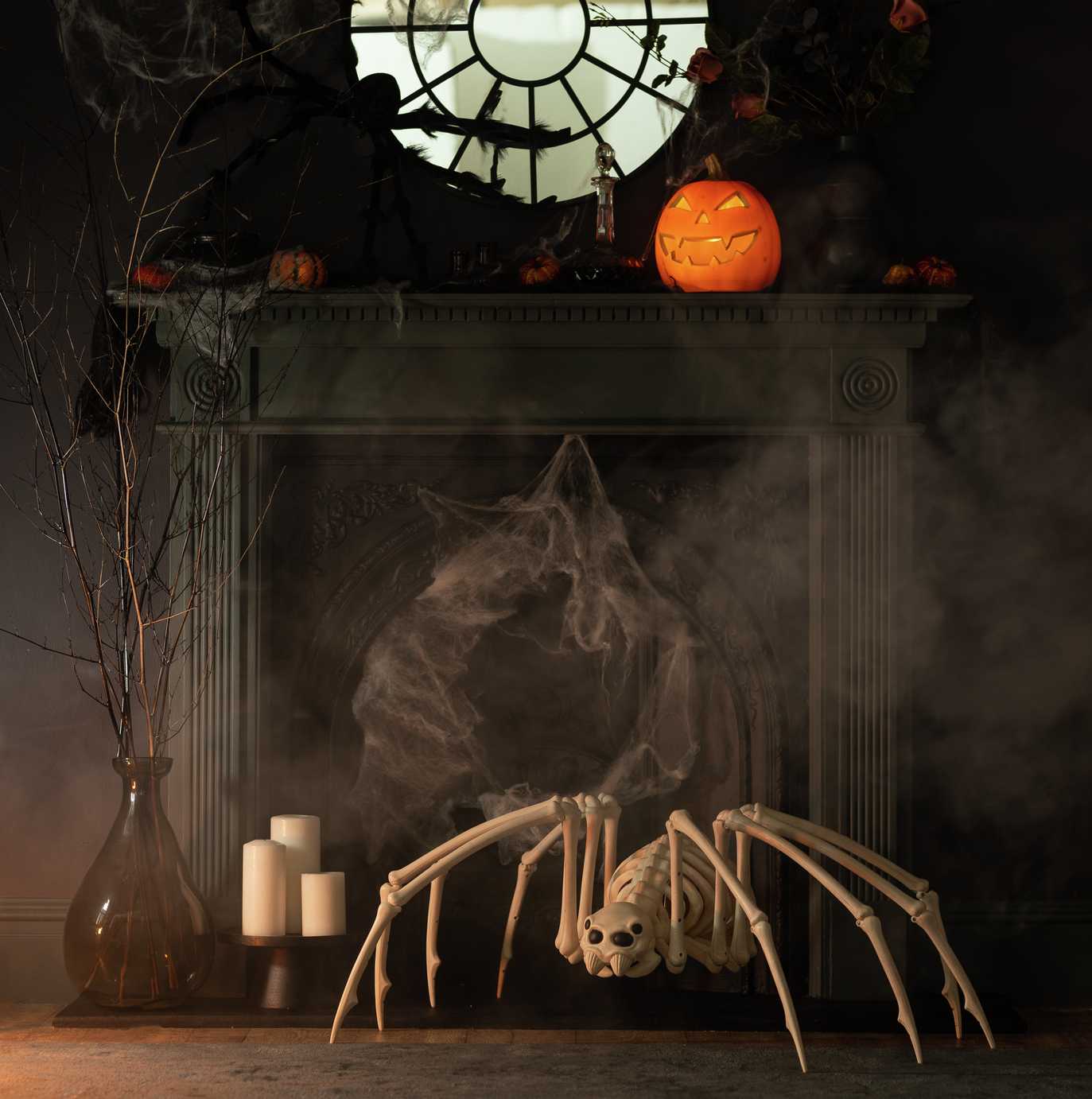 lifestyle image of Argos Home Large Foldable Spider Halloween Decoration