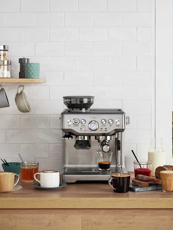 Shop our range of Sage coffee machines. Delivering barista quality performance.