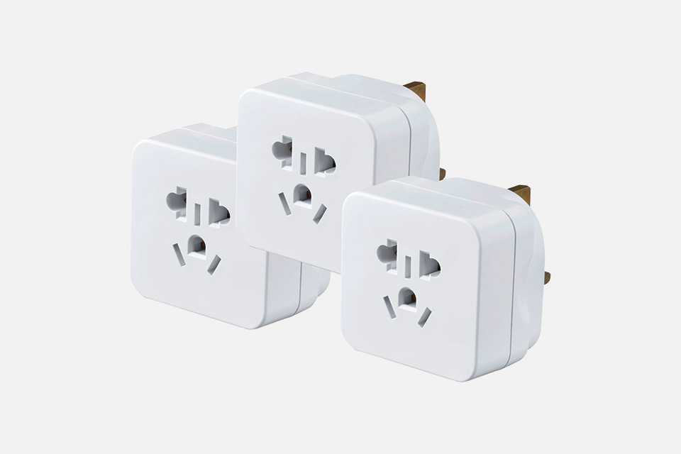 TAVUK MasterPlug travel plugs.