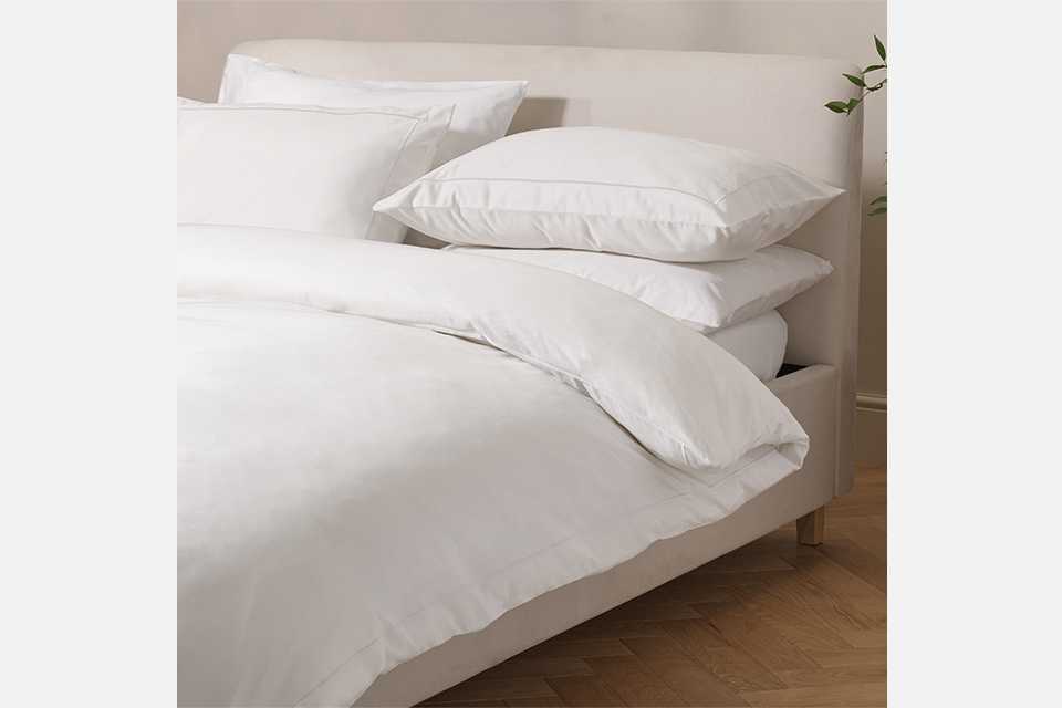 Make your lie-ins luxurious. Shop premium bedding, beds and mattresses where quality and comfort is key. Shop now.