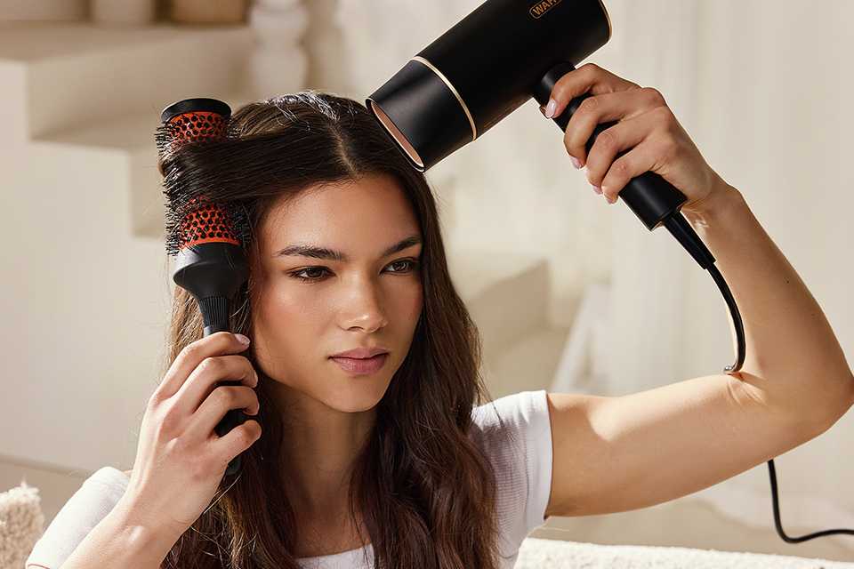 Make a lasting impression! Step into uni looking your best with our range of men and women's beauty products.