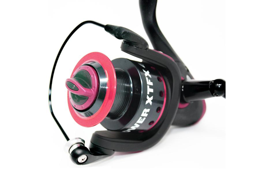 Fishing reel