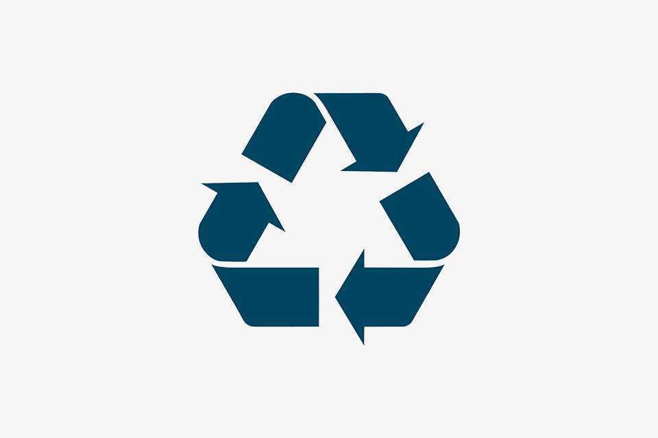 Three bent arrows in blue placed in a clockwise direction indicating a recycling logo.