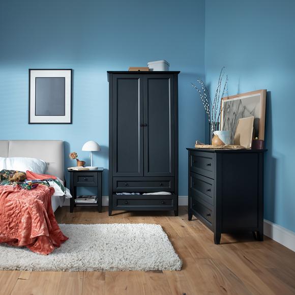 Discover the Kingham collection.