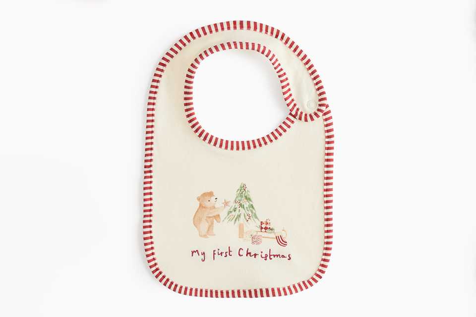 Tu clothing Bibs and muslins. Shop now.