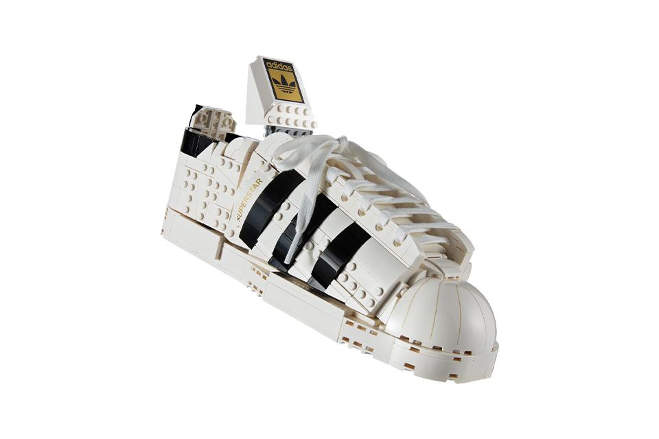 LEGO® adidas originals superstar 10282.