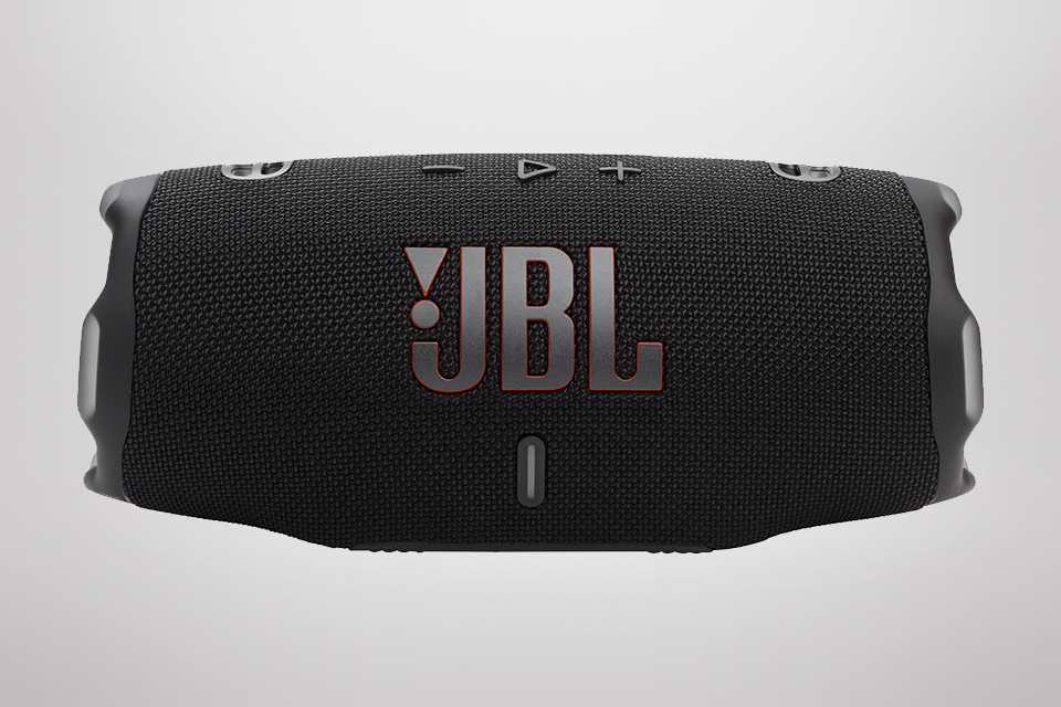 JBL Charge 6 Portable Bluetooth Speaker - Black.
