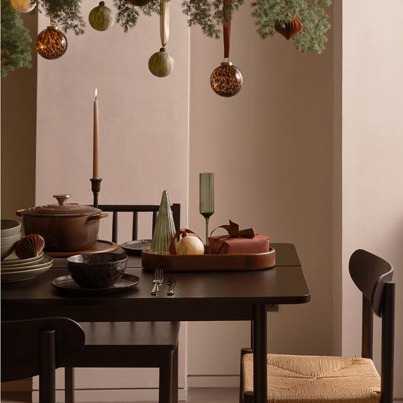 Christmas dinner table