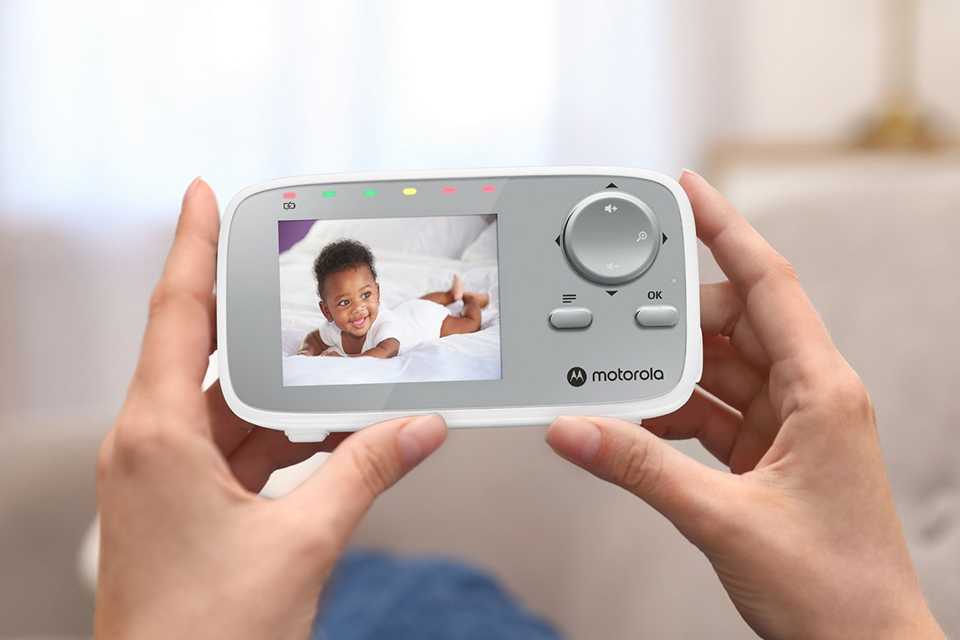 Motorola VM482ANXL 2.8" Video Baby Monitor.