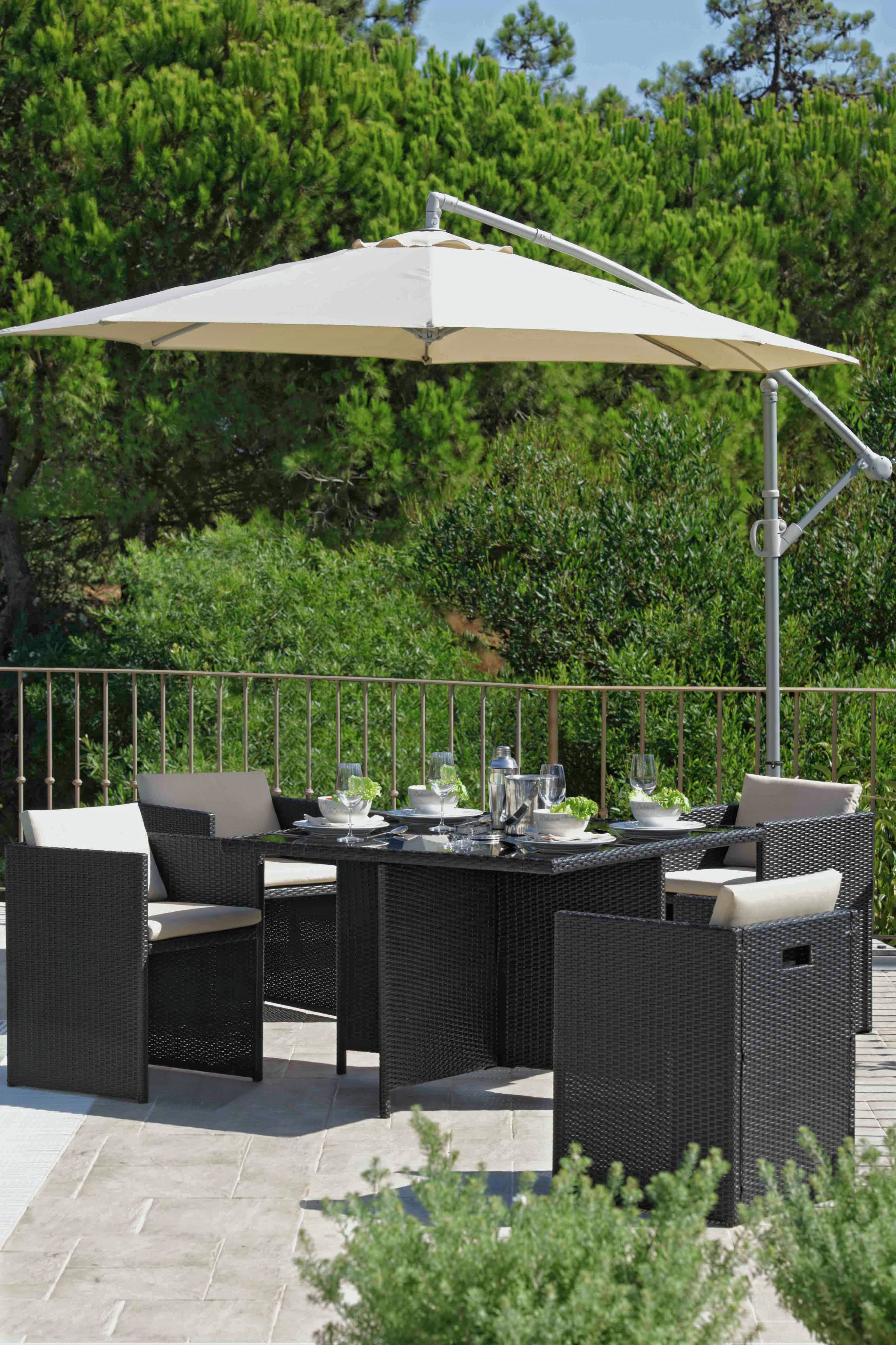 Review of The Collection Cream 360 Degree Rotating Overhanging Parasol