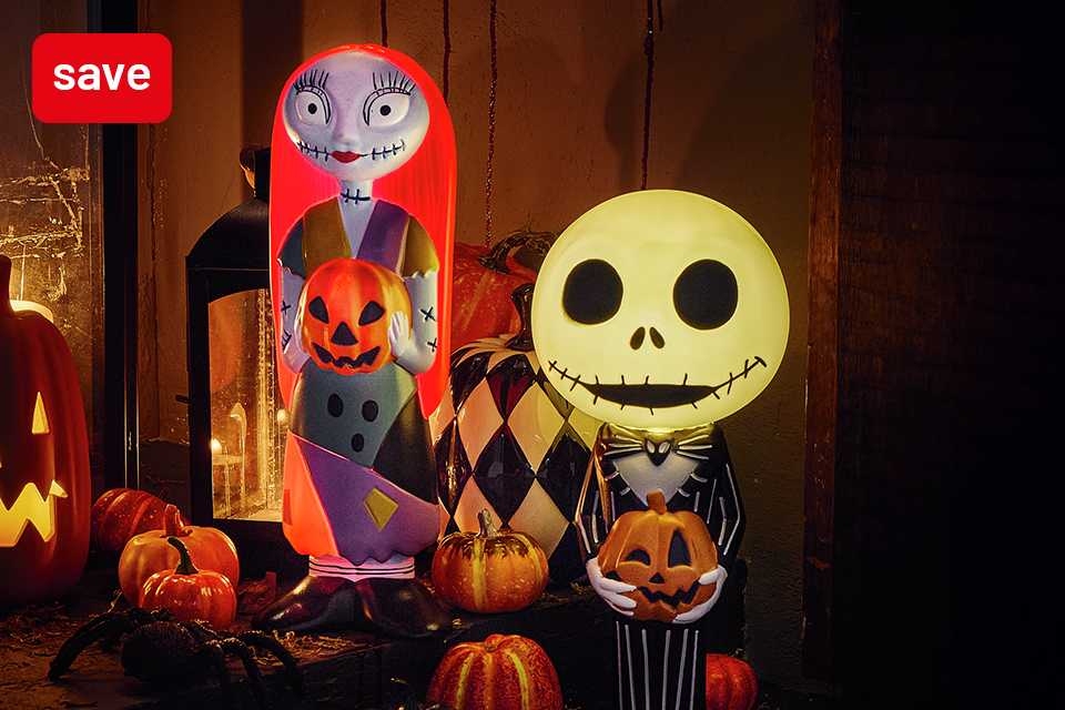 Save 25% on selected Halloween lines use code SAVE25.