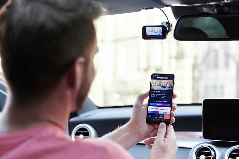 Nextbase 622GW Bluetooth Dash Cam Alexa Enabled.