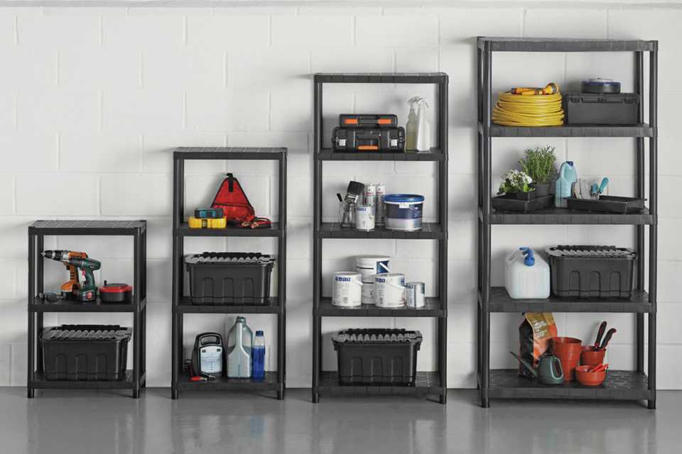 Storage solutions for your garden and diy tools. From shelves to storage boxes.