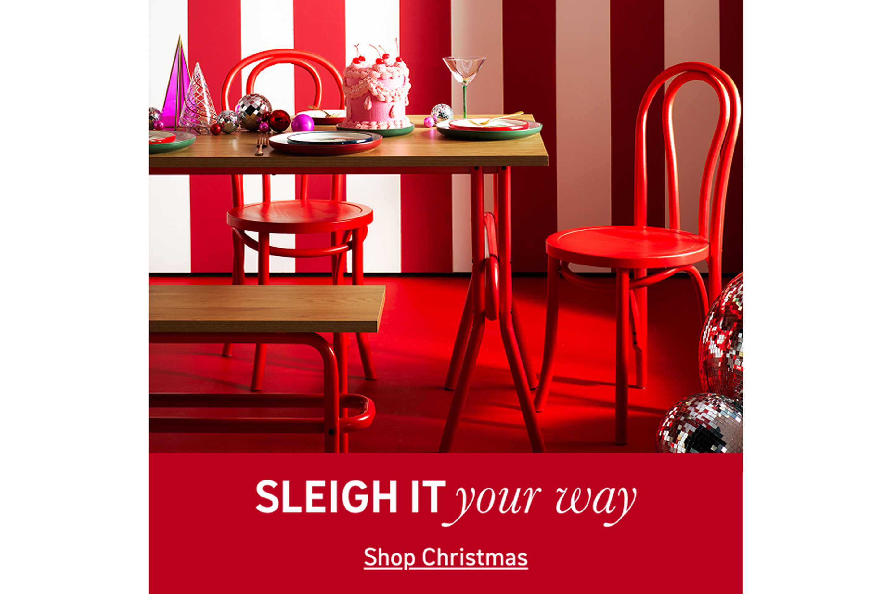 Sleigh it your way. Shop Christmas hosting.